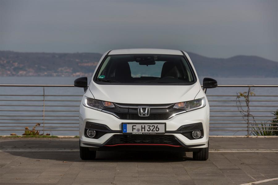  Honda Jazz Dynamic 2017 года  (WW) (фото 40 из 41)